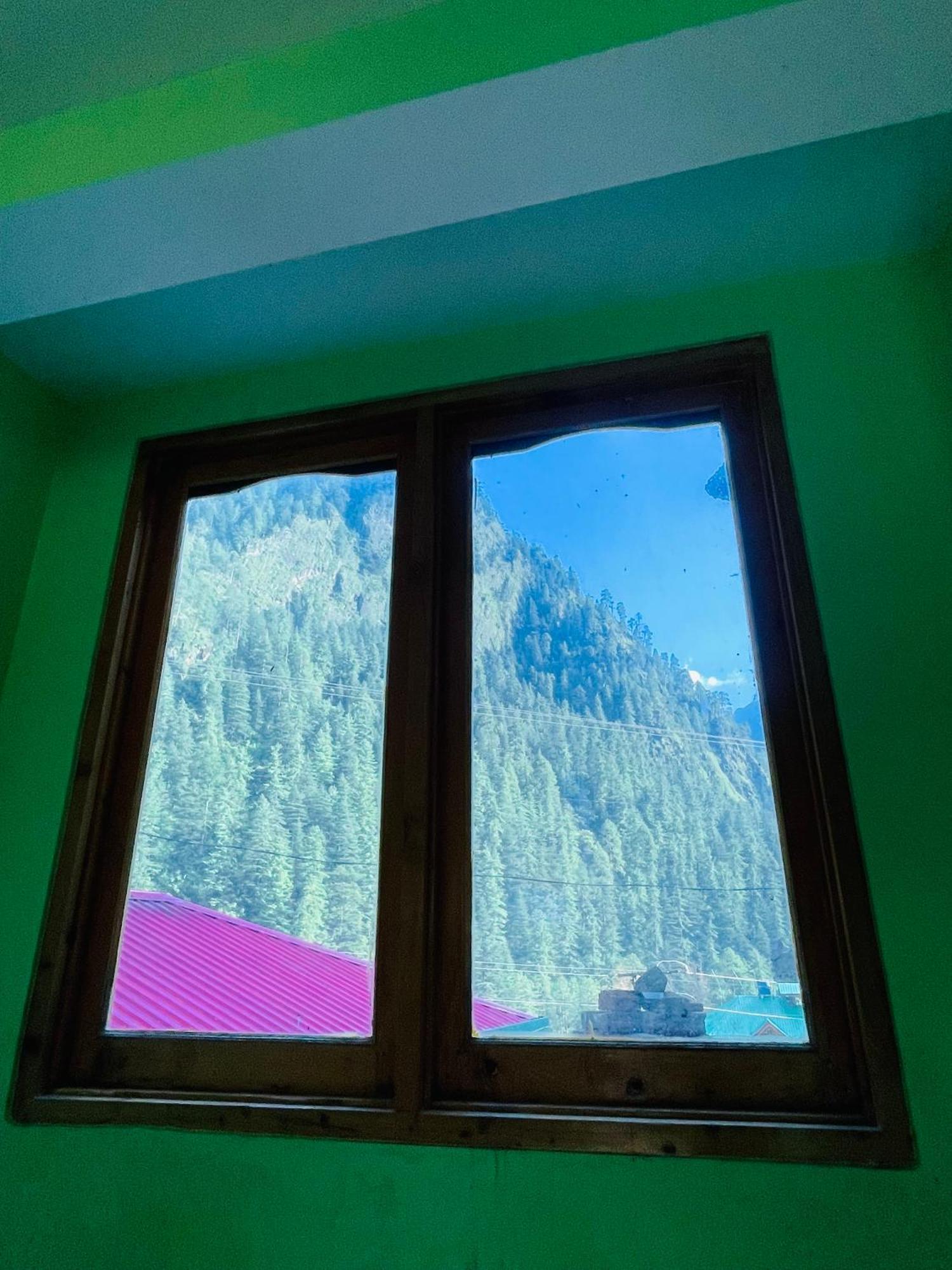 Trippy Homestay Kasol Eksteriør bilde